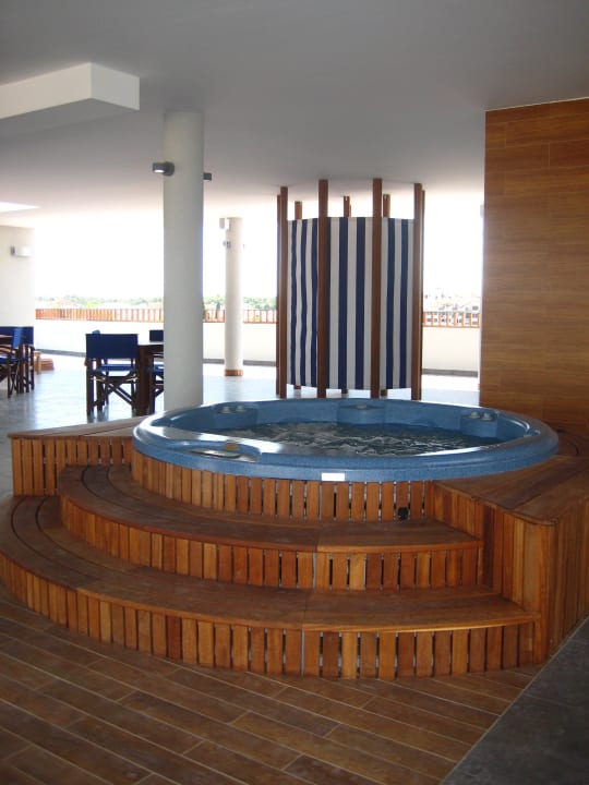 Sundeck jacuzzi Hotel IN Biograd