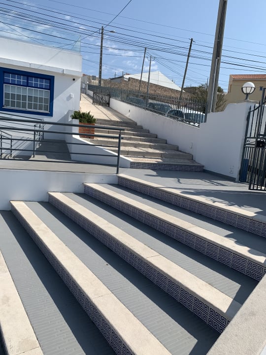 Sonstiges Zulla Nazare's Surf Village