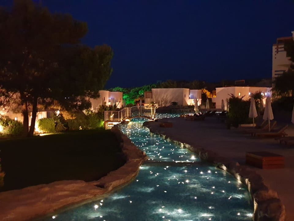 Pool SENTIDO Port Royal Villas & Spa