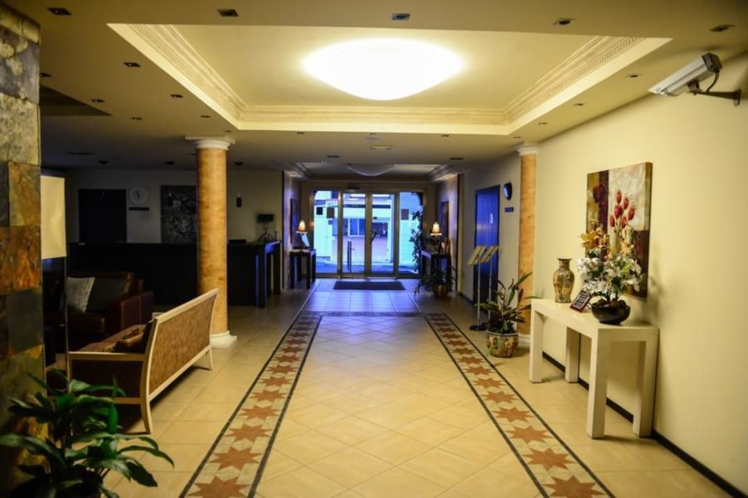 Hoteleingang Hotel La Aldea Suites
