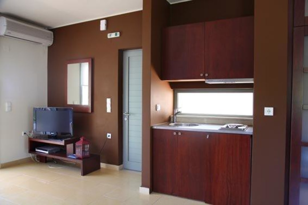 Tv area Nereids Apartments