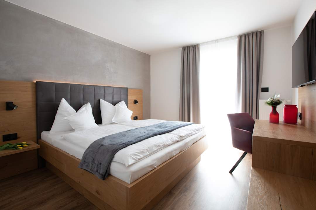Zimmer Mir.es