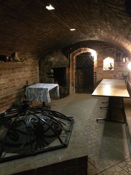 Keller Podewils Schlosshotel