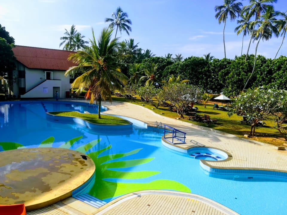 Pool Turyaa Kalutara