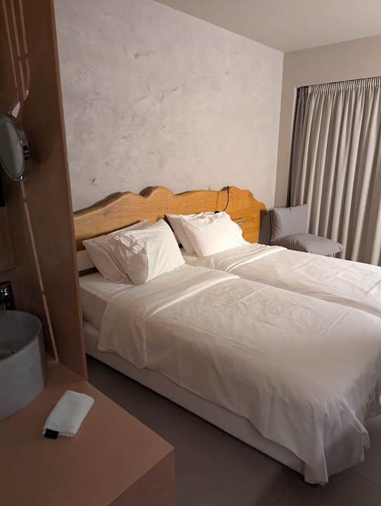 Zimmer Pilot Amphora Boutique Hotel