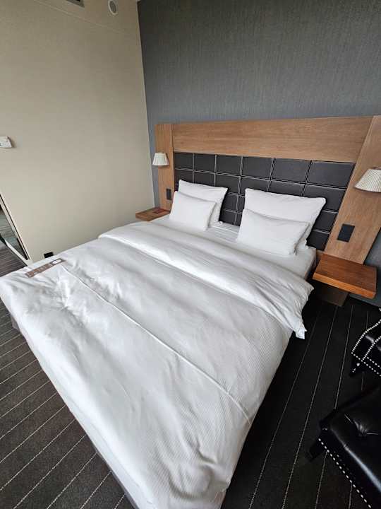 Zimmer Mövenpick Hotel Stuttgart Airport