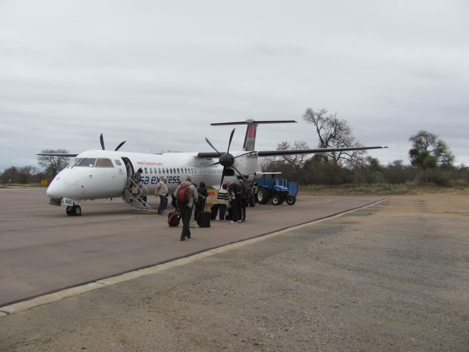 Ankunft in Hoedspriut Kubu Safari Lodge