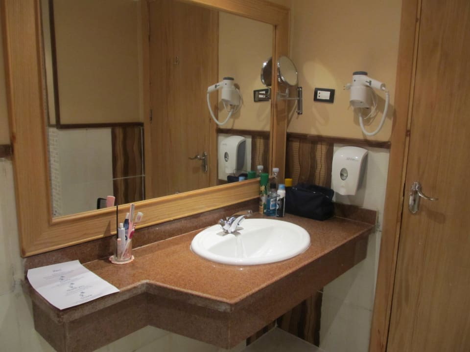 Bad Pickalbatros Alf Leila Wa Leila Resort - Neverland Hurghada