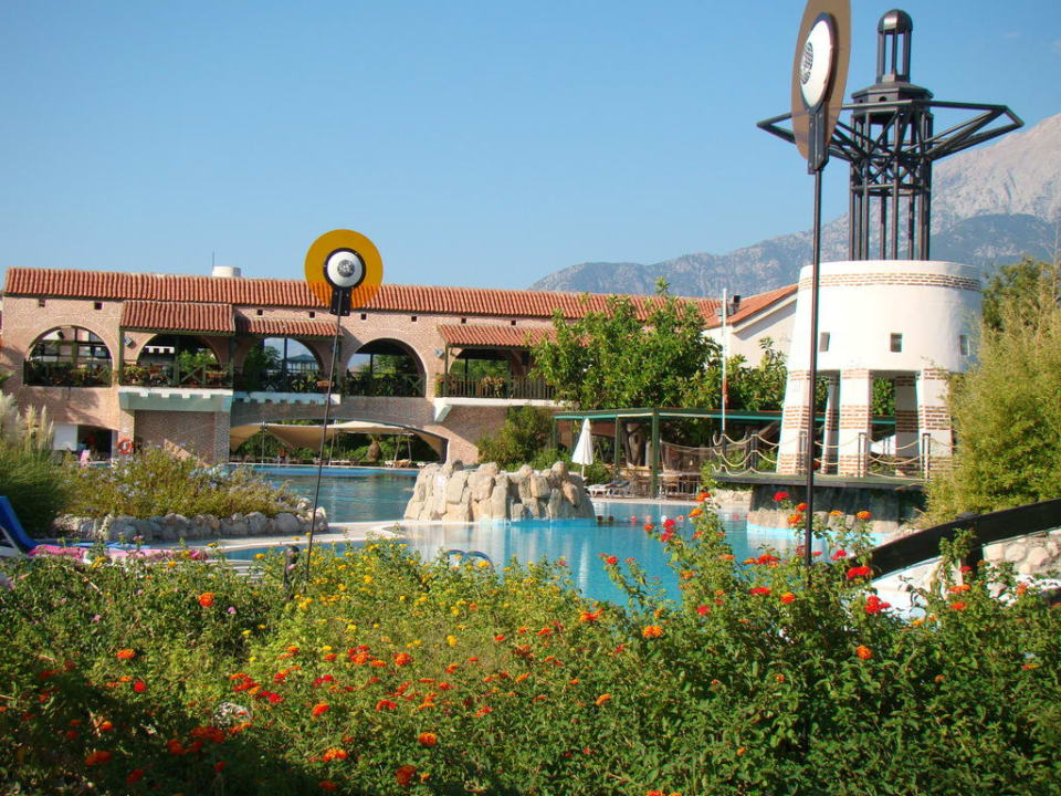 Вид Limak Limra Hotel & Resort