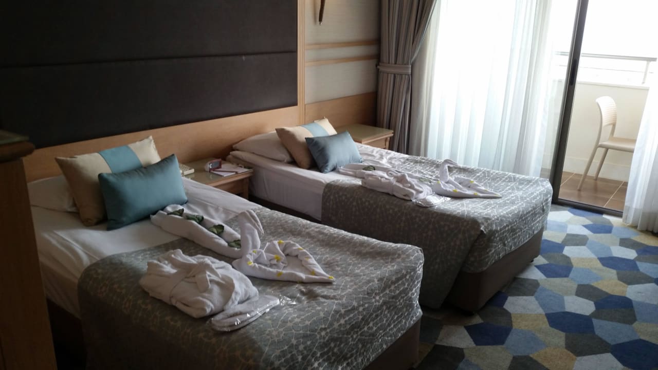 Zimmer Fame Residence Lara & Spa