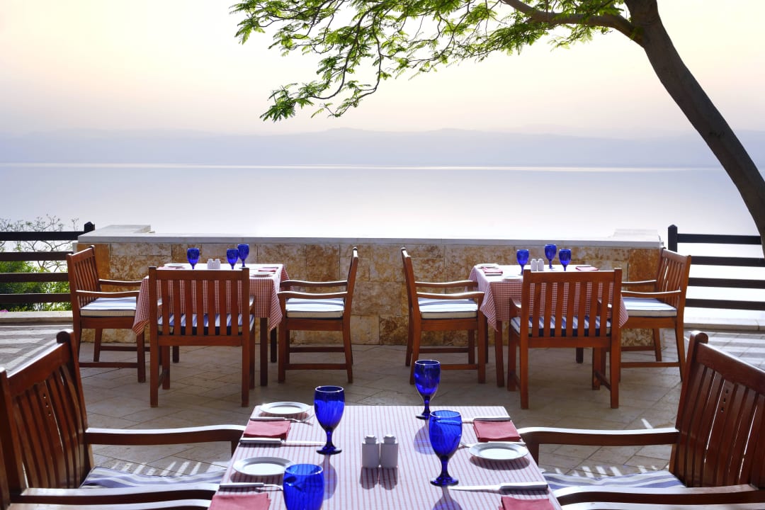 Cascade BBQ Seasonal terrace Dead Sea Marriott Resort & Spa
