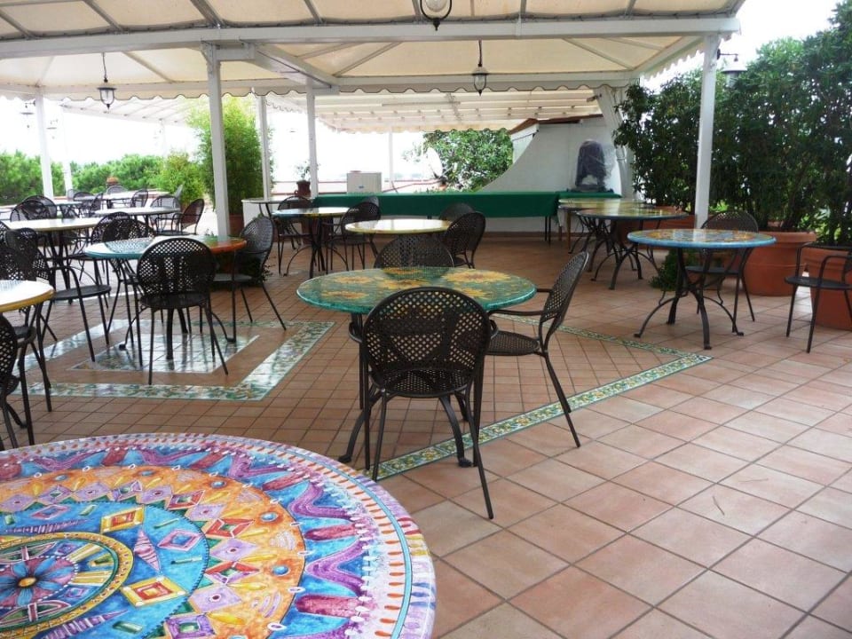 Schönwetter Frühstücksraum. Poggio Aragosta