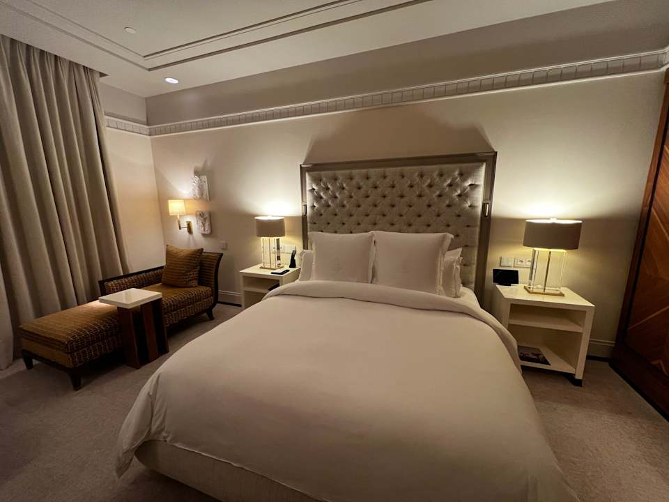 Zimmer Four Seasons Hotel Madrid
