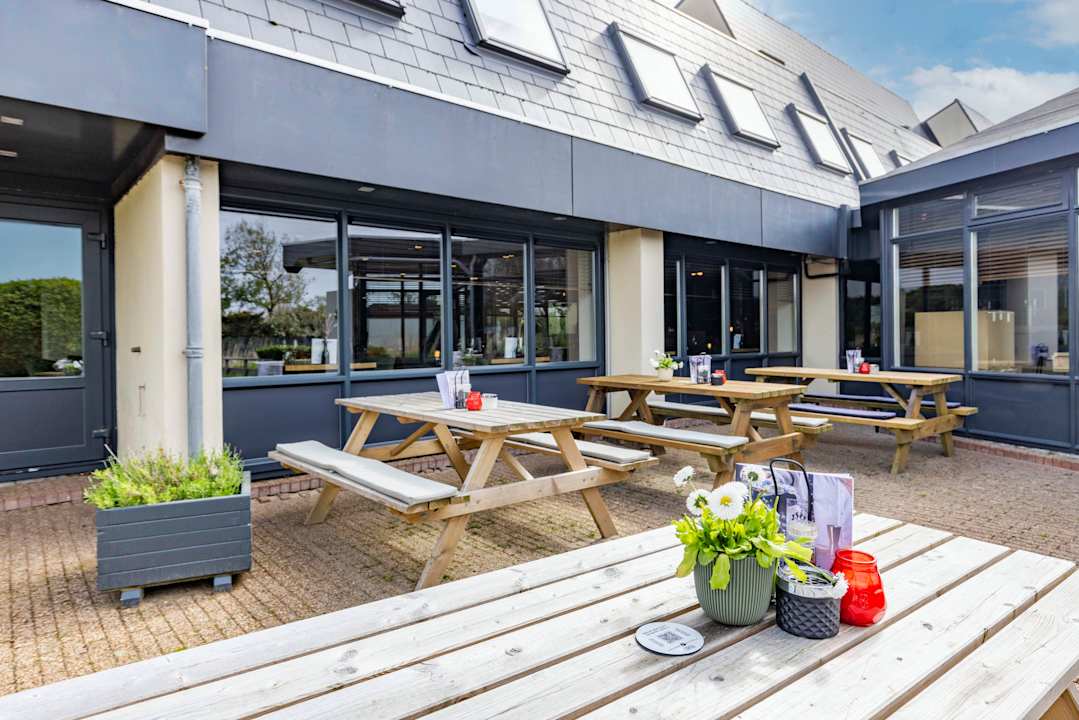 Gartenanlage Fletcher Zuiderduin Beachhotel