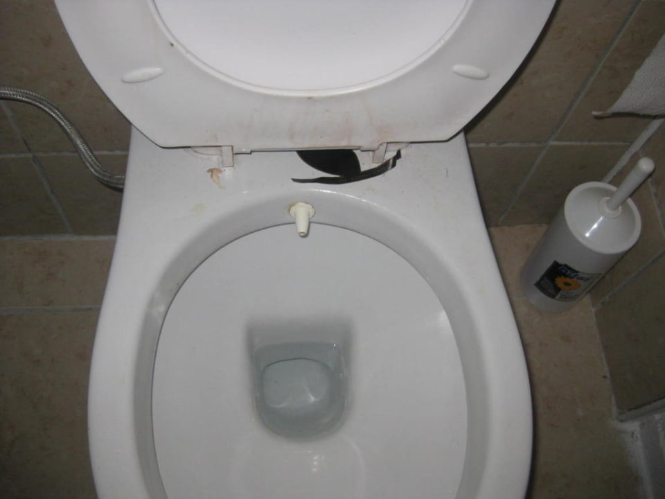 Defekte Toielette Aska Bayview Resort