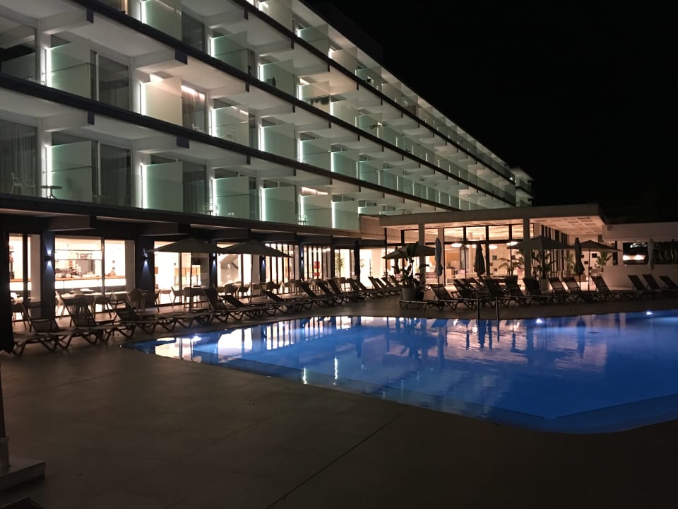 Außenansicht Els Pins Resort & Spa