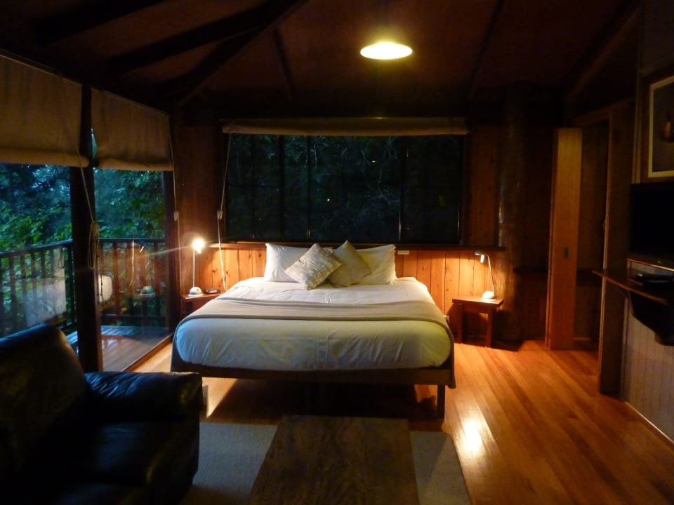 Bett Rose Gums Wilderness Retreat