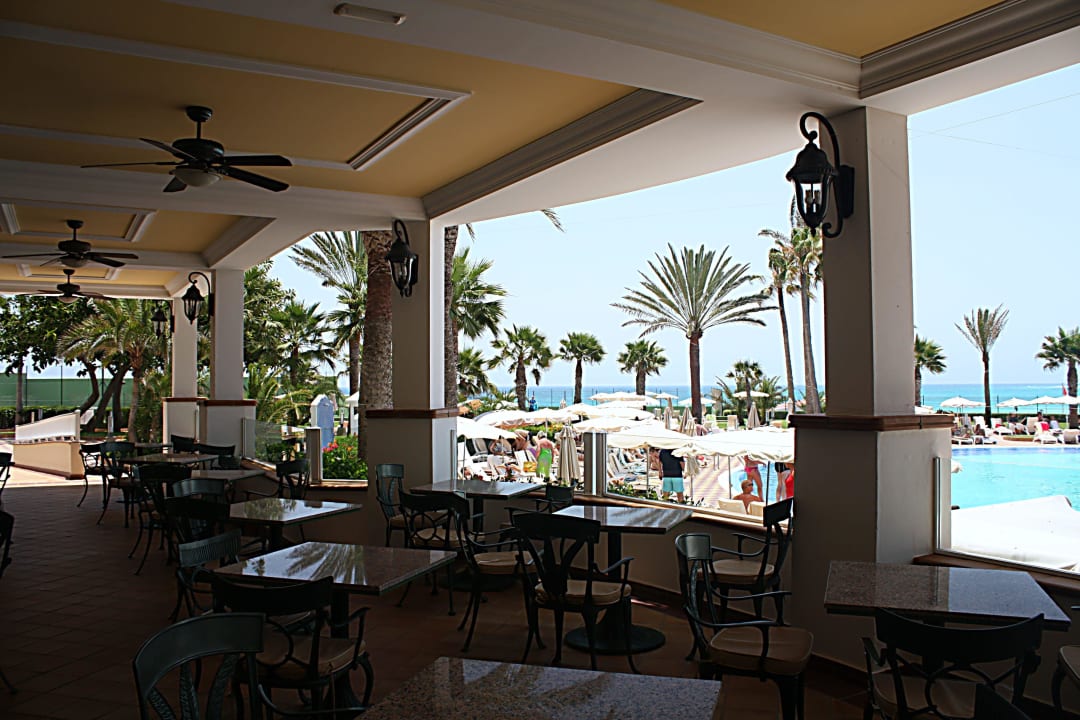Terrasse Hotel Riu Palace Tres Islas