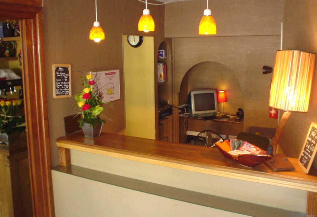 Réception Hotel du Tourisme