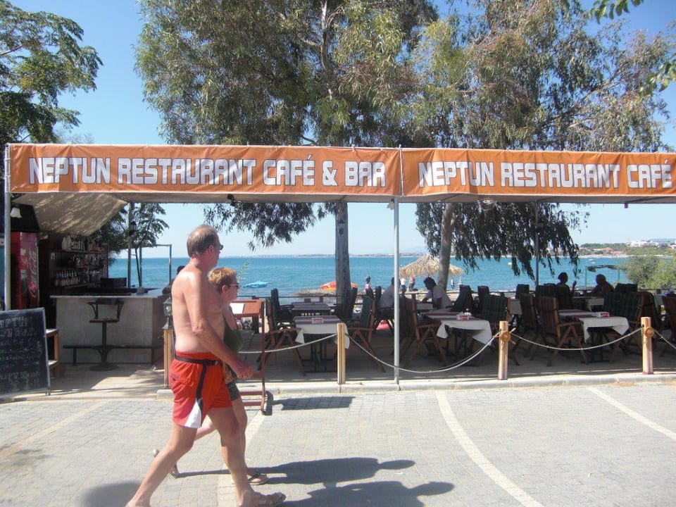 Beachbar Hotel Neptün/Neptun