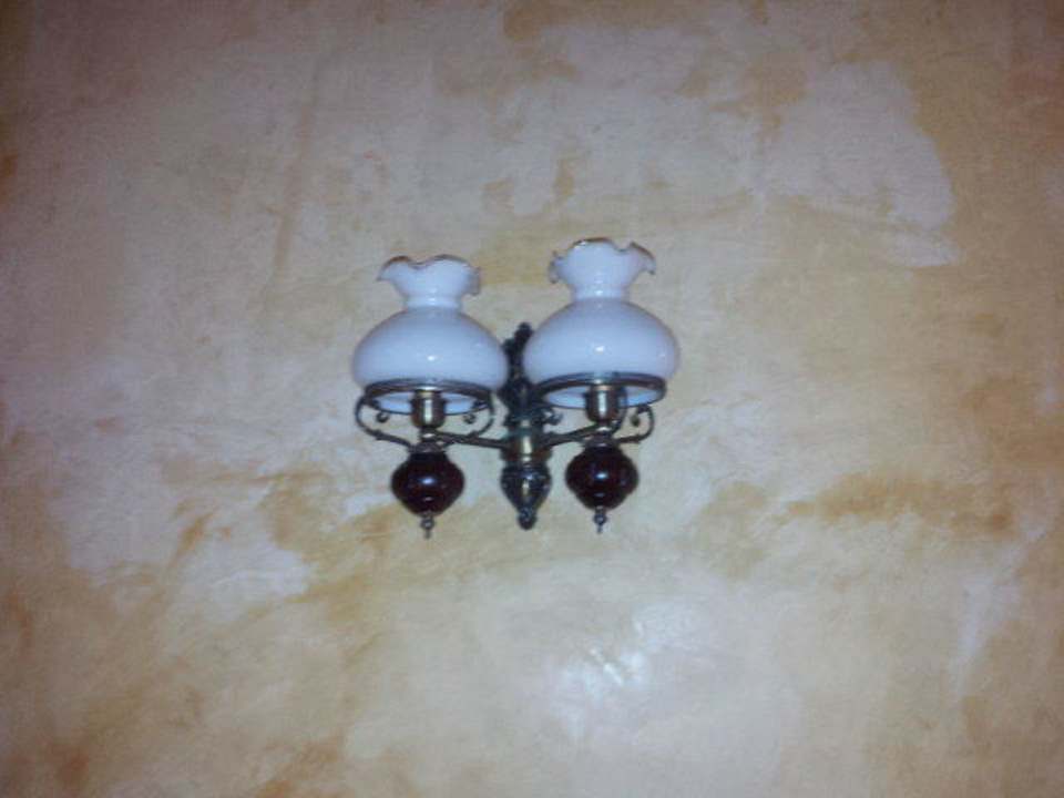 Lampe im Hotel Villa Dorado