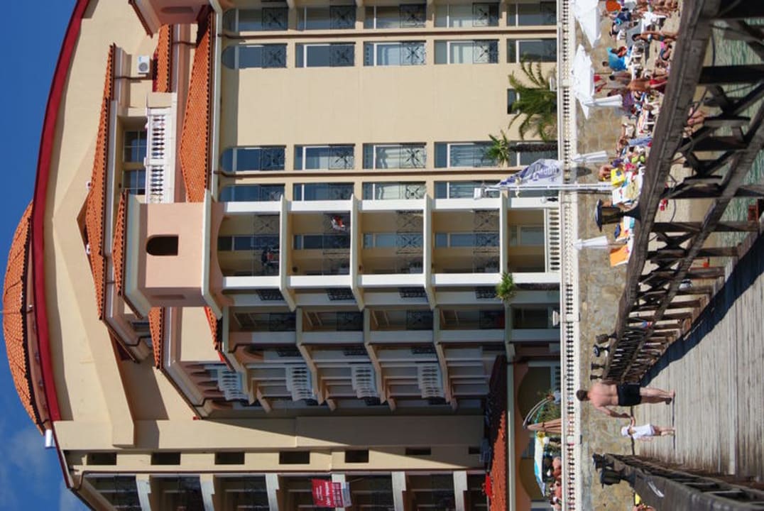 Hotel Andalucia Beach Hotel & Residence