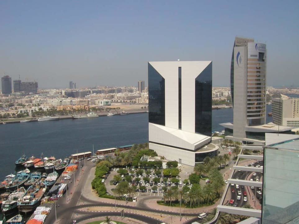 Dubai Hilton Creek auf dem Dach #3 Golden Sands Hotel Creek