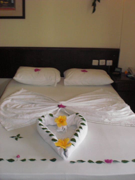 Blumenschmuck Tiana Beach Resort