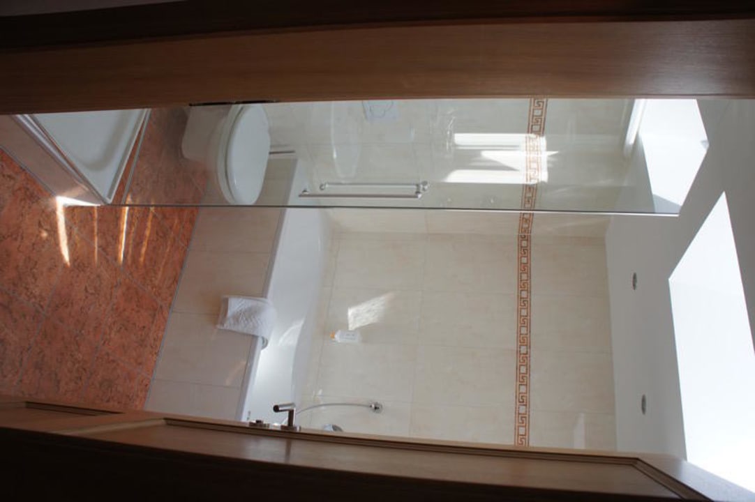 Kleines Bad, nur auf Funktion getrimmt Wellnesshotel Zechmeisterlehen