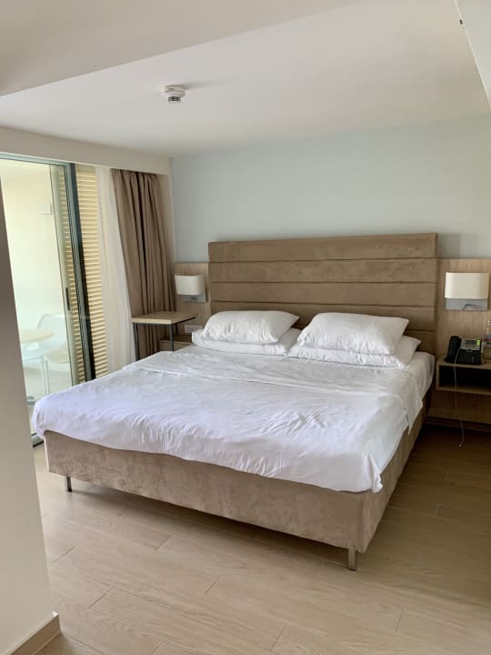 Zimmer Valamar Girandella Designed for Adults