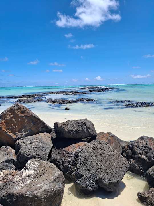 Strand Crystals Beach Resort Belle Mare, a member of Radisson Individuals