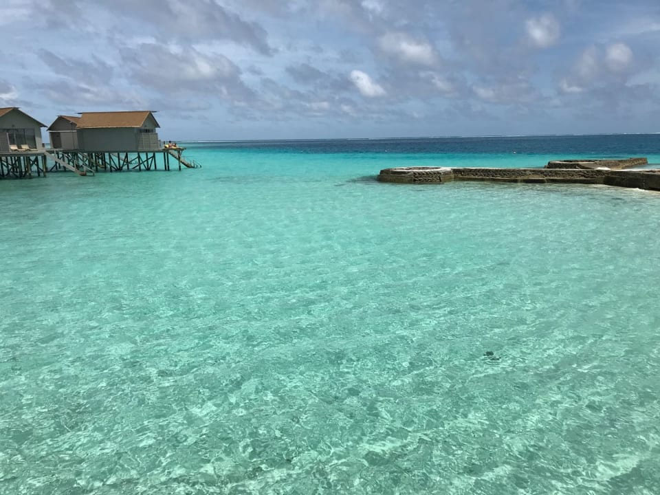 Außenansicht Centara Ras Fushi Resort & Spa Maldives
