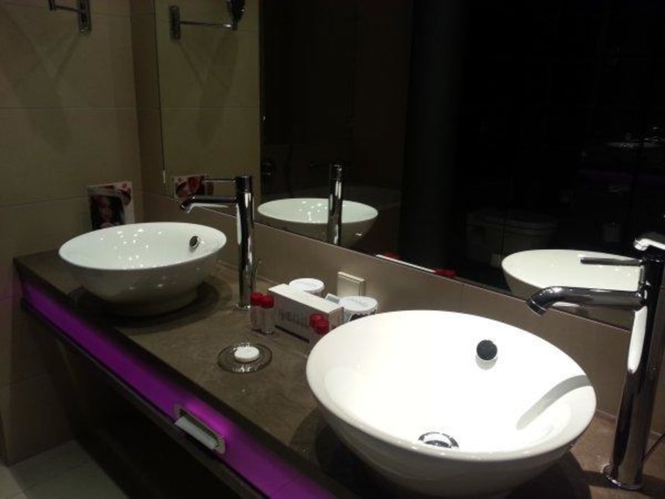 Waschbecken Vienna House Andel's Lodz