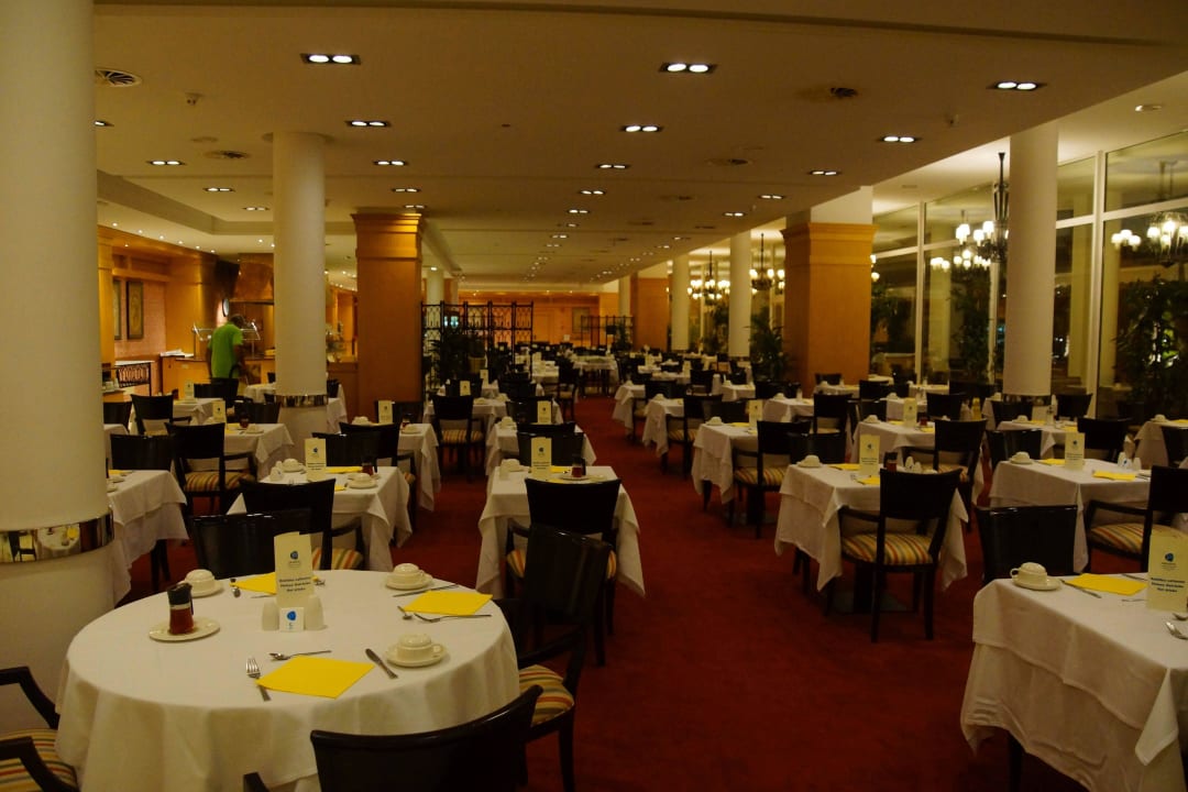 Frühstück freie Platzwahl am Abend fester Platz Grupotel Playa de Palma Suites & Spa