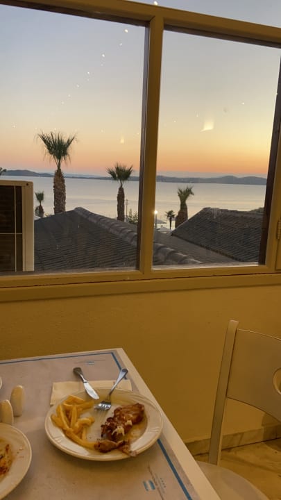 Ausblick Akrathos Beach Hotel