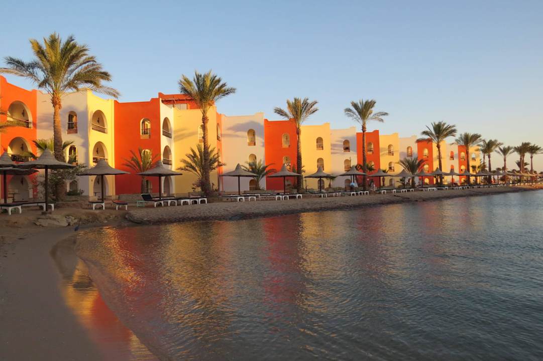 Lagune Arabia Azur Resort