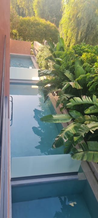 Pool Pilot Amphora Boutique Hotel