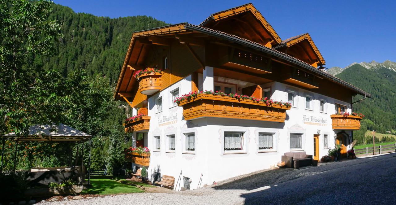 Außenansicht Der Wiesenhof