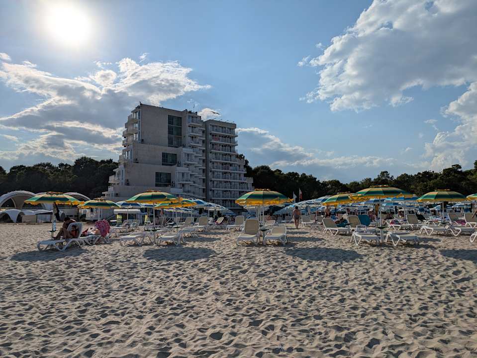 Strand Hotel Borjana