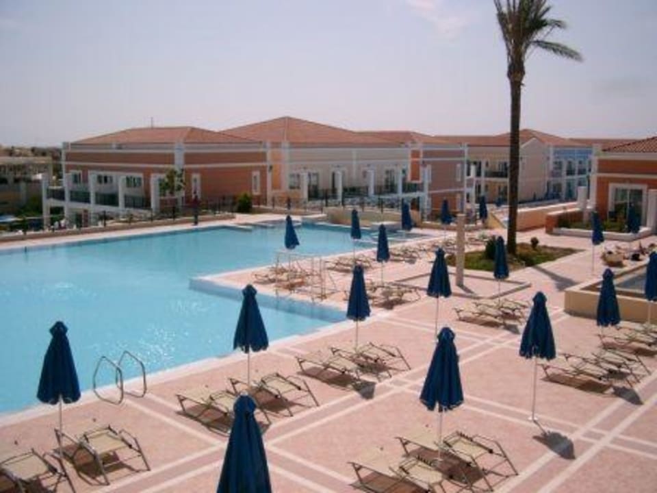 Riesenpool Porto Bello Royal