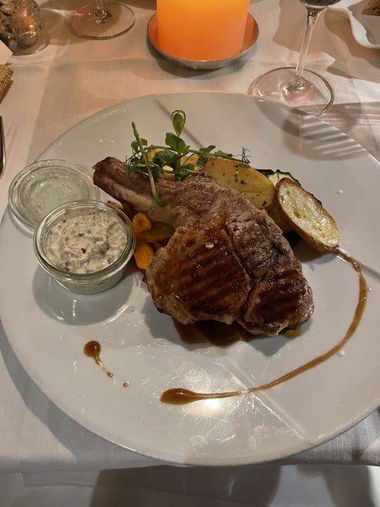 Gastro San Luis Hotel & Lodges