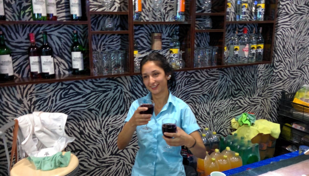 Eine ganz Süße! Opia Hotel