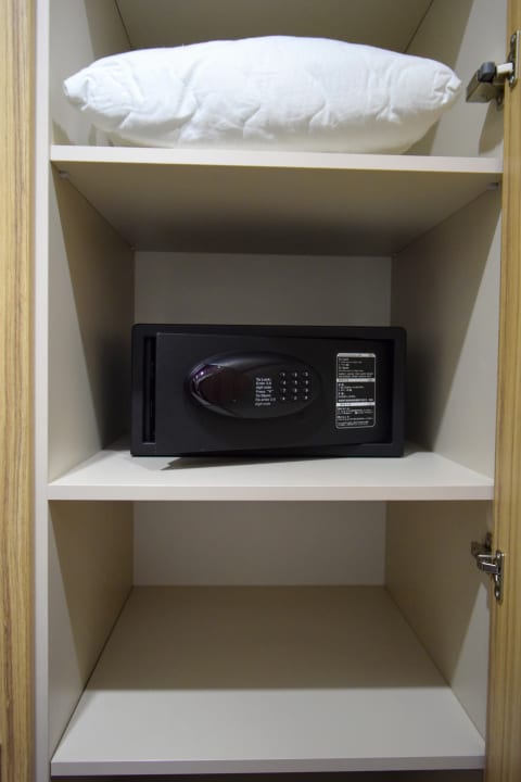 Zimmer Redling Hotel