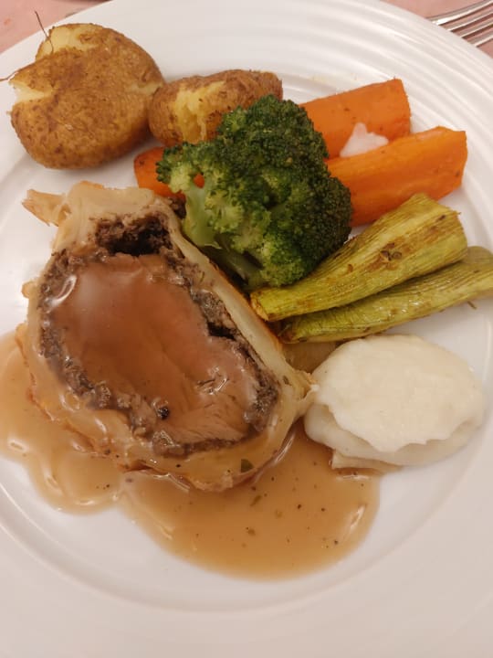 Gastro Acanthus Cennet Barut Collection