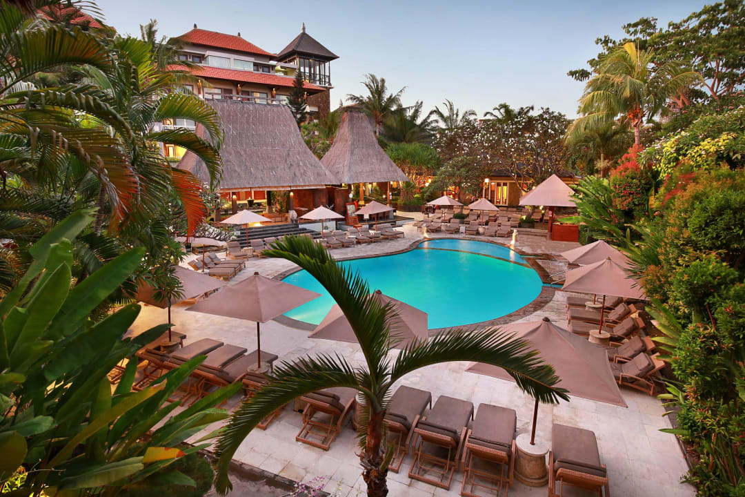 Main Swimming Pool Sunset Ramayana Resort & Spa