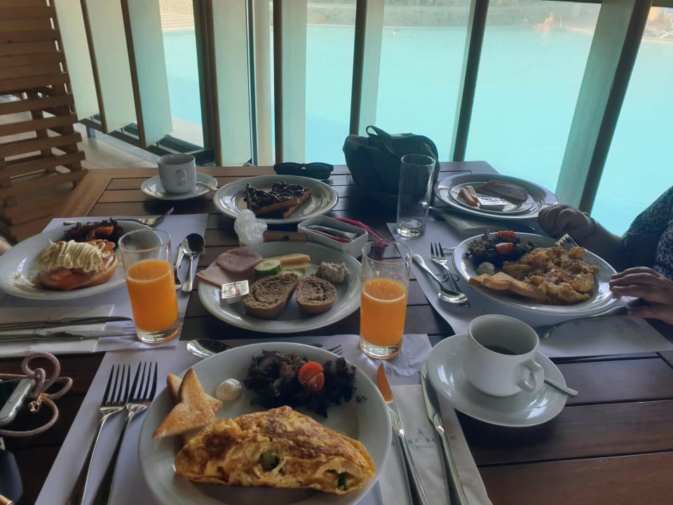 Gastro Arina Beach Resort