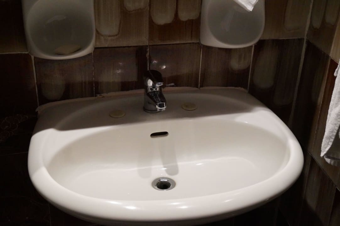 Bad - Zimmer 411 Ibiscus Hotel Rhodos