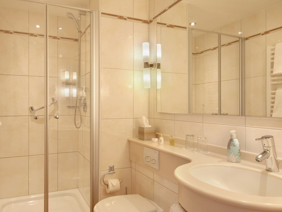 Zimmer Hotel Kriemhild am Hirschgarten