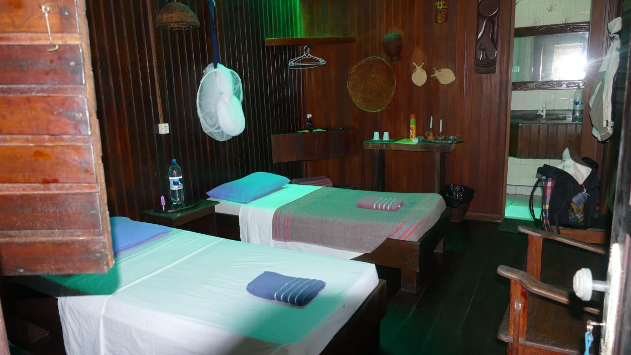 Zimmer Amazon Village Lodge