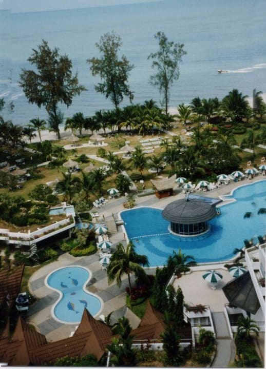 Pool - 1 Hotel Bayview Beach Resort